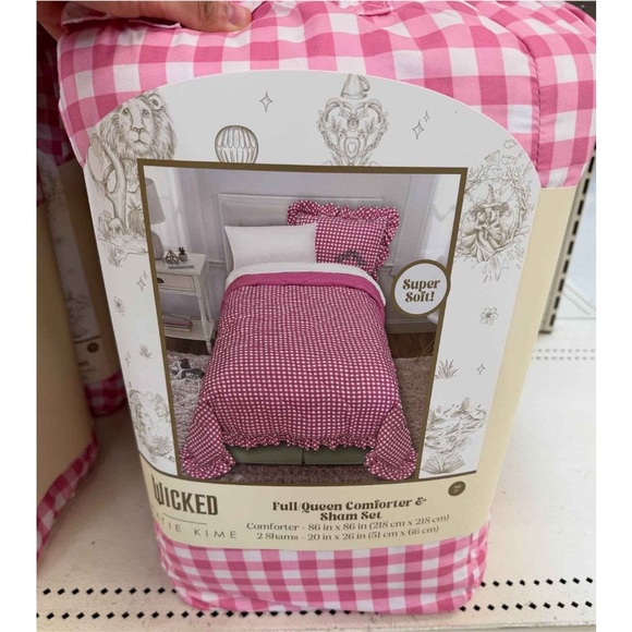 Wicked Pink Gingham Comforter Set - Picture 2 of 2